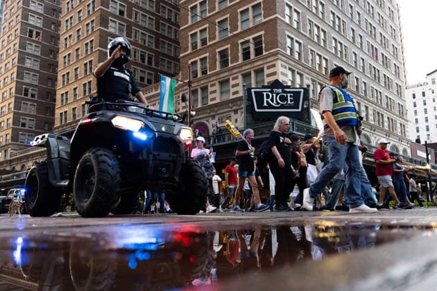 July 11, 2026, Houston, Texas, USA: Protesters march in Downtown Houston to protest against U.S. Immigration and Customs Enforcement (ICE) after Lorenzo Salgado Araujo was fatally shot by an ICE agent during an attempted immigration enforcement operation, an incident that has prompted calls from community leaders and elected officials for an independent investigation, Saturday, July 11, in Houston, Texas. Houston USA  - ZUMAg287 20260711_zsp_g287_024 Copyright: xMatthewxGuzmanx