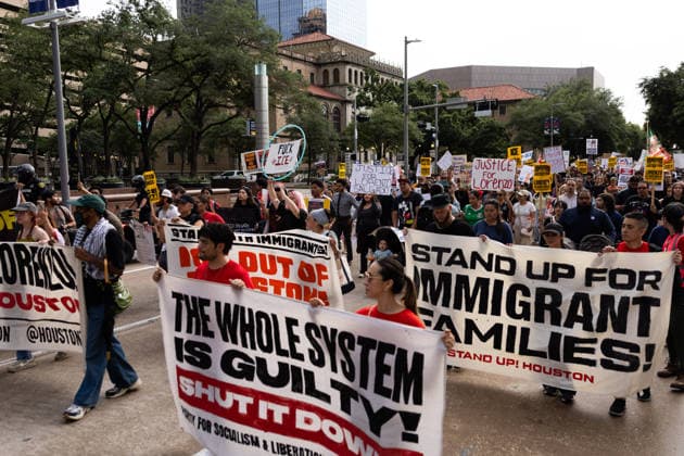 July 11, 2026, Houston, Texas, USA: Protesters march in Downtown Houston to protest against U.S. Immigration and Customs Enforcement (ICE) after Lorenzo Salgado Araujo was fatally shot by an ICE agent during an attempted immigration enforcement operation, an incident that has prompted calls from community leaders and elected officials for an independent investigation, Saturday, July 11, in Houston, Texas. Houston USA  - ZUMAg287 20260711_zsp_g287_090 Copyright: xMatthewxGuzmanx