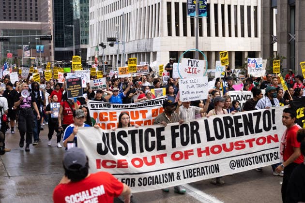 July 11, 2026, Houston, Texas, USA: Protesters march in Downtown Houston to protest against U.S. Immigration and Customs Enforcement (ICE) after Lorenzo Salgado Araujo was fatally shot by an ICE agent during an attempted immigration enforcement operation, an incident that has prompted calls from community leaders and elected officials for an independent investigation, Saturday, July 11, in Houston, Texas. Houston USA  - ZUMAg287 20260711_zsp_g287_105 Copyright: xMatthewxGuzmanx
