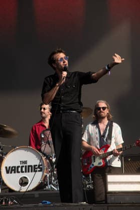 IPA86617701 - London: The Vaccines perform live at the BST Festival in Hyde Park. Pictured: Justin Young  Copyright: xCRISTINAxMASSEIx xx 86617701
