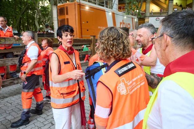 Elma Saiz Visits the Security Operations for the Sixth San Fermín Bull Run Elma Saiz, Minister of Inclusion, Social Security, and Migration and government spokesperson, visits the security operations deployed for the fifth San Fermín bull run on July 12, 2026, in Pamplona, Navarre, Spain Spain  Copyright: xEduardoxSanzx 7660366