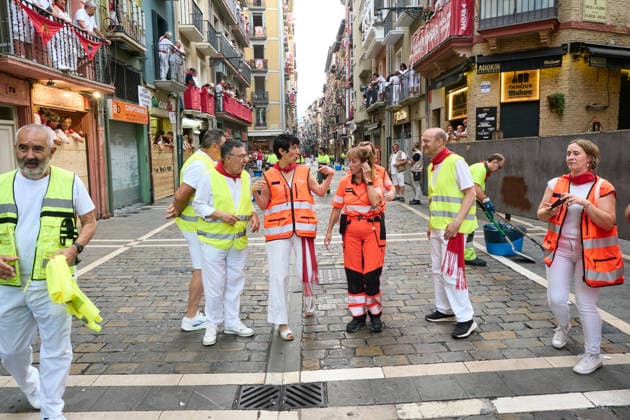 Elma Saiz Visits the Security Operations for the Sixth San Fermín Bull Run Elma Saiz, Minister of Inclusion, Social Security, and Migration and government spokesperson, visits the security operations deployed for the fifth San Fermín bull run on July 12, 2026, in Pamplona, Navarre, Spain Spain  Copyright: xEduardoxSanzx 7660368