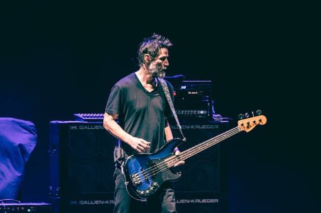Music Concert - Dogstar - All In Now Tour 2026 Keanu Reeves play the bass during Dogstar - All In Now Tour 2026, Music Concert in Rome, Italy, July 11 2026 Rome Auditorium Parco della Musica Ennio Morricone Roma Italy Copyright: xTommasoxNotarangelox xLiveMediax LPM_2562584