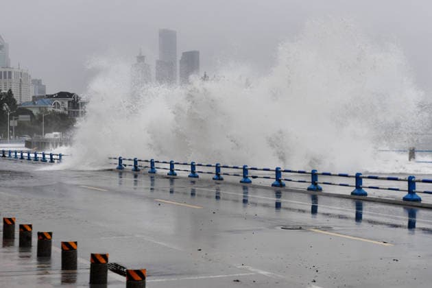 The waves stirred up by Typhoon Bavi on the coast of Aomen Road in Shinan District, Qingdao City, Shandong Province, China on July 12, 2026. Qingdao Shandong China  Copyright: xCFOTOx i1783876254424