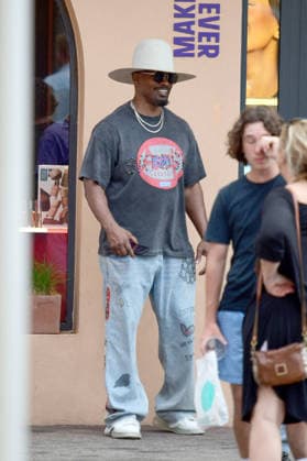 Jamie Foxx Out and About in Saint Tropez - France American actor and comedian Jamie Foxx seen out and about in Saint Tropez, France, on July 11, 2026. Photo by ABACAPRESS.COM Saint Tropez France  Copyright: xABACAx