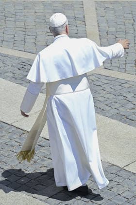 Pope Leo XIV celebrates the Angelus in Castel Gandolfo CASTEL GANDOLFO, ITALY, JULY 12: Pope Leo XIV waves to the faithful after celebrating the Angelus noon prayer at his summer residence in Castel Gandolfo, near Rome, Italy, on July 12, 2026. Isabella Bonotto Anadolu Castel Gandolfo Italy. Editorial use only. Please get in touch for any other usage.  Copyright: x2026xAnadoluxIsabellaxBonottox