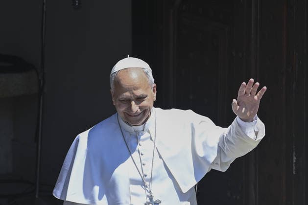 Pope Leo XIV celebrates the Angelus in Castel Gandolfo CASTEL GANDOLFO, ITALY, JULY 12: Pope Leo XIV waves to the faithful after celebrating the Angelus noon prayer at his summer residence in Castel Gandolfo, near Rome, Italy, on July 12, 2026. Isabella Bonotto Anadolu Castel Gandolfo Italy. Editorial use only. Please get in touch for any other usage.  Copyright: x2026xAnadoluxIsabellaxBonottox