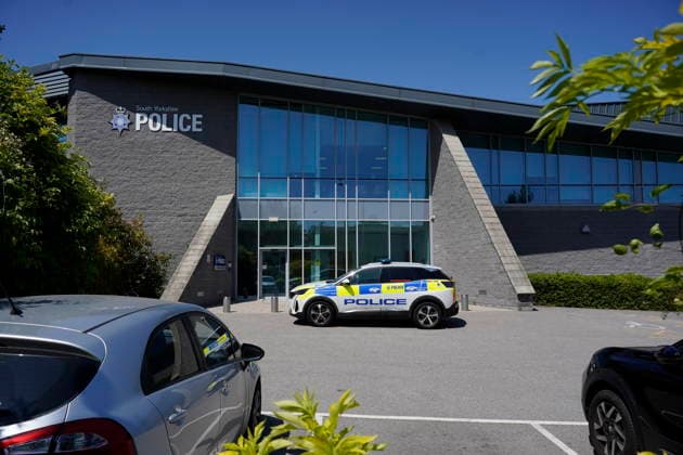 News Bilder des Tages July 12, 2026, Sheffield, Yorkshire, UK: Sheffield ,UK. A general view of the South Yorkshire Police Custody Suite in Sheffield. A white British male suspect was arrested at an address in Rotherham last night in connection with the murder of Ann Widdecombe. Sheffield UK  - ZUMAl94_ 20260712_zaf_l94_013 Copyright: xIoannisxAlexopoulosx