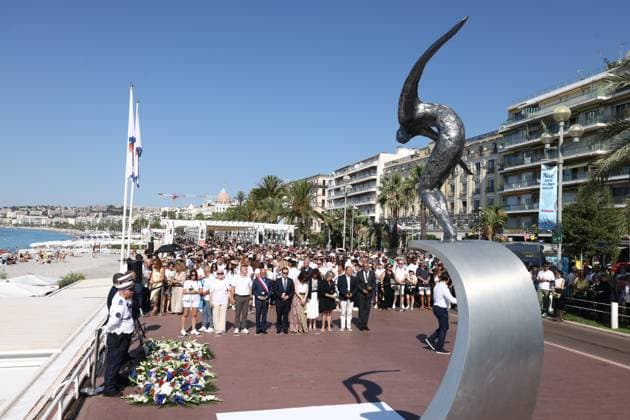 SILENT MARCH JULY 14, NICE PHOTOPQR NICE MATIN Sébastien Botella Nice July 12, 2026 Silent march for the victims of the July 14 attacks on the Promenade des Anglais in Nice, July 12, 2026 Nice, France, July 12, 2026—10 years after the Nice attack. A silent march for the victims—86 dead, hundreds injured—of the July 14 attacks on the Promenade des Anglais in Nice, July 12, 2026, Nice, France  Copyright: xPHOTOPQR NICExMATIN MAXPPPxsébastienxBotellax 20260712NIM1967 20260712NIM1967