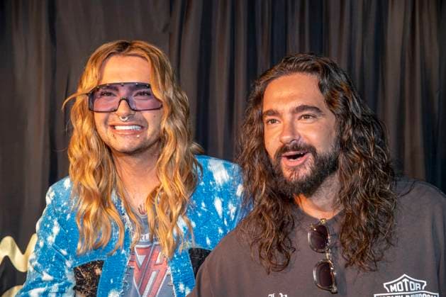 ABB WACHSKAULITZ- Bill Kaulitz und Tom Kaulitz die Brueder praesentieren ihre Dobelgaenger aus Wachs bei dem Event Release der Wachsfiguren von Bill und Tom Kaulitz im Madame Tussauds in Berlin am 12.07.2026 Berlin Deutschland *** ABB WACHSKAULITZ: Brothers Bill Kaulitz and Tom Kaulitz present their wax doubles at the unveiling of the wax figures of Bill and Tom Kaulitz at Madame Tussauds in Berlin on July 12, 2026, Berlin, Germany