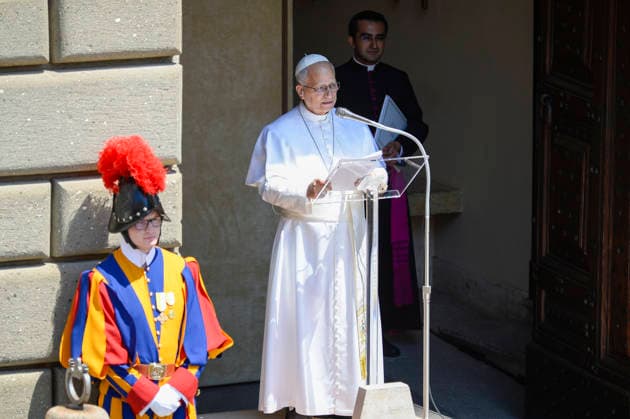 IPA86626650 - Rome: Pope Leo XIV™s Angelus at Castel Gandolfo  Copyright: xSTEFANOxCAROFEIx xFOTOGRAMMAx xSTEFANOxCAROFEIx 86626650