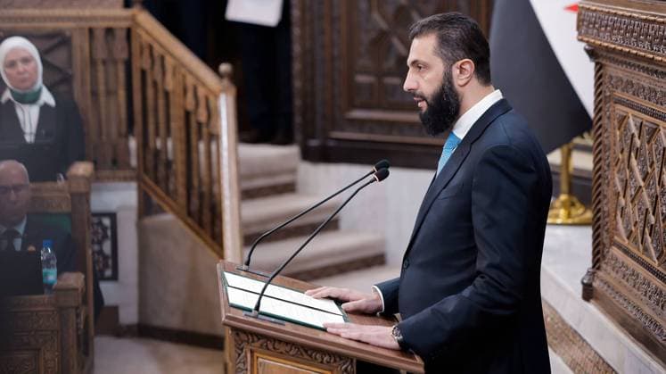 News Bilder des Tages Syrian president attends opening session of parliament in Damascus Syrian President Ahmed al-Sharaa attends the first session of the People s Assembly at the parliament building in Damascus, Syria, on July 12, 2026. Members took the constitutional oath, officially marking the start of the assembly’s work. Photo by Syrian Presidency apaimages Syria Syria Syrian Arab Republic 120726_Syria_SPO_01(1) Copyright: xapaimagesxSyrianxPresidencyx xapaimagesx