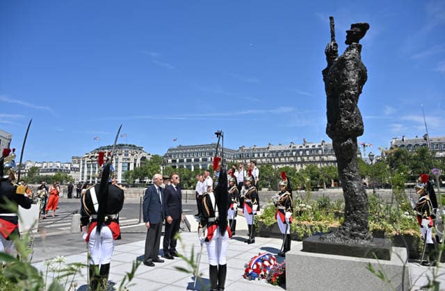 Emmanuel Macron, President of the French Republic, and Charles Dreyfus, grandson of A. Dreyfus; E. Macron, President of the French Republic, presided over the first National Day of Commemoration marking the recognition of Alfred Dreyfus’s innocence, on the Île de la Cité, in Paris, in front of the Court of Cassation, on July 12, 2026. In the presence of elected officials, C. Vautrin, Minister of the Armed Forces, the mayor of Paris, E. Gregoire, and the captain’s grandson, C. Dreyfus, aged 99, the head of state delivered a speech, exactly 120 years to the day after the Court of Cassation’s decision to exonerate A. Dreyfus. Christian Liewig, Bestimage. On July 12, 2026, French President Emmanuel Macron presided over the first National Day o  Copyright: xChristianxLiewigx xBestimagexChristianxLiewigx xBestimagex