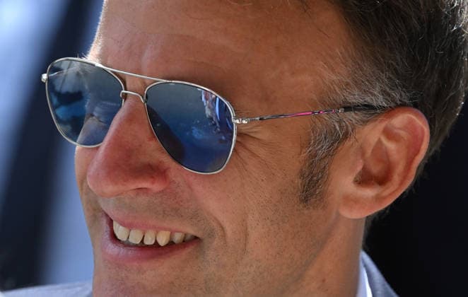 Emmanuel Macron, President of the French Republic. E. Macron, President of the French Republic, presided over the first National Day of Commemoration marking the exoneration of Alfred Dreyfus, on the Île de la Cité in Paris, in front of the Court of Cassation, on July 12, 2026. In the presence of elected officials, C. Vautrin, Minister of the Armed Forces, the mayor of Paris, E. Gregoire, and the captain’s grandson, C. Dreyfus, age 99, the head of state delivered a speech, exactly 120 years to the day after the Court of Cassation’s decision to exonerate A. Dreyfus. Christian Liewig, Bestimage. On July 12, 2026, French President Emmanuel Macron presided over the first National Day of Commemoration recognizing Alfred Dreyfus’s innocence, hel  Copyright: xChristianxLiewigx xBestimagexChristianxLiewigx xBestimagex