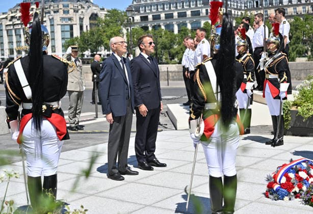 Emmanuel Macron, President of the French Republic, and Charles Dreyfus, grandson of A. Dreyfus; E. Macron, President of the French Republic, presided over the first National Day of Commemoration marking the recognition of Alfred Dreyfus’s innocence, on the Île de la Cité, in Paris, in front of the Court of Cassation, on July 12, 2026. In the presence of elected officials, C. Vautrin, Minister of the Armed Forces, the mayor of Paris, E. Gregoire, and the captain’s grandson, C. Dreyfus, aged 99, the head of state delivered a speech, exactly 120 years to the day after the Court of Cassation’s decision to exonerate A. Dreyfus. Christian Liewig, Bestimage. On July 12, 2026, French President Emmanuel Macron presided over the first National Day o  Copyright: xChristianxLiewigx xBestimagexChristianxLiewigx xBestimagex