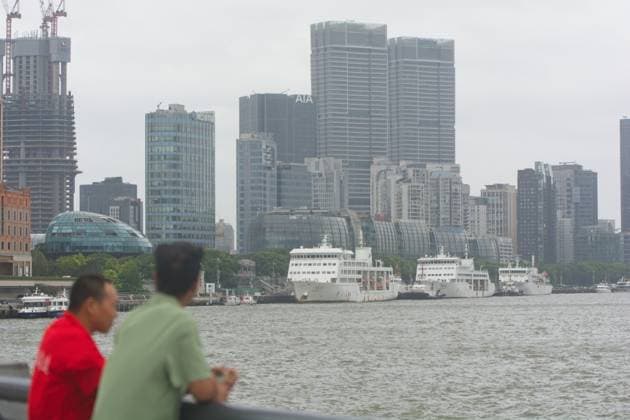 Aftermath Of Super Typhoon Bavi In Shanghai Boats remain stationary at the Bund in Shanghai, China, on July 12, 2026, as Super Typhoon Bavi makes landfall in Zhejiang province, China. shanghai China  Copyright: xYingxTangx originalFilename: tang-shanghai260712_npUxJ.jpg