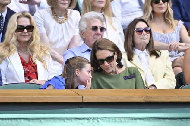Tennis - Wimbledon 2026 - ITF - The Championships - 12 07 2026 - Tennis - Wimbledon 2026 - ITF - The Championships - 12 07 2026 - Royal box - Kate Princesse de Galles et Charlotte London  Copyright: xChryslenexCaillaud Psnewzx