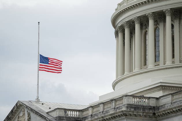 July 12, 2026, Washington, District Of Columbia, United States: U.S. flags fly at half-staff atop the U.S. Capitol following the death of Senator LINDSEY GRAHAM. Washington United States - ZUMAk206 20260712_znp_k206_013 Copyright: xMattxKaminskyx