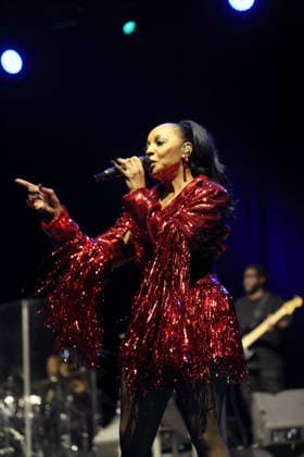 Terry Ellis von der Band En Vogue bei einem Konzert in der Uber Eats Music Hall in Berlin, 12. Juli 2026. En Vogue Konzert Berlin *** Terry Ellis of the band En Vogue at a concert at the Uber Eats Music Hall in Berlin, July 12, 2026 En Vogue Concert Berlin