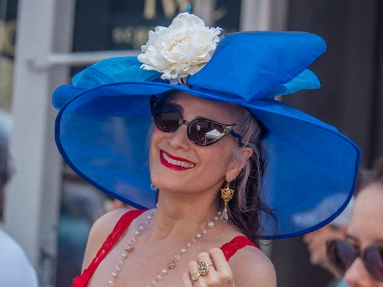 July 12, 2026, New York, New York, USA: French Fashion strikes a pose at New York City s largest public Bastille Day celebration hosted by.L Alliance New York took place on Madison Ave with a massive block.party with gourmet and lifestyle vendors, classic Citroens, a dog parade and a .monumental street Goose Game. New York USA - ZUMAh156 20260712_znp_h156_014 Copyright: xMiloxHessx