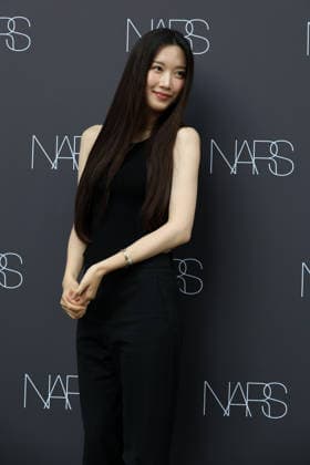 k-pop and film stars attend nars beauty pop-up in seoul, South Korea South Korean actress Moon Ga-young poses during a pop-up store event for NARS Insatiable Liquid Blush at Musinsa Megastore Seongsu in Seoul, South Korea, on July 13, 2026. Seoul South Korea  Copyright: xMatrixxImages JungxUi-Chelx
