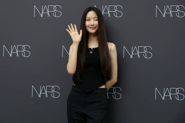 k-pop and film stars attend nars beauty pop-up in seoul, South Korea South Korean actress Moon Ga-young poses during a pop-up store event for NARS Insatiable Liquid Blush at Musinsa Megastore Seongsu in Seoul, South Korea, on July 13, 2026. Seoul South Korea  Copyright: xMatrixxImages JungxUi-Chelx