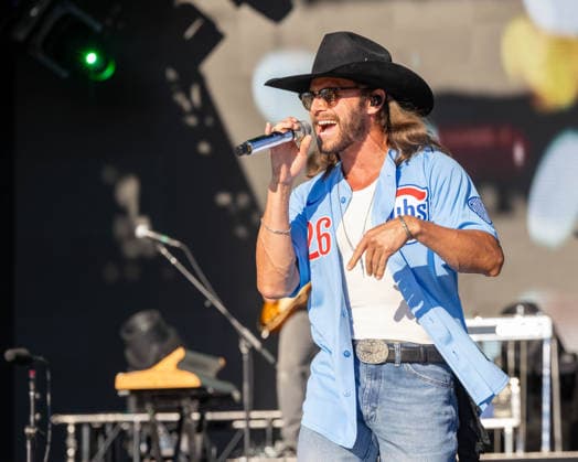 July 12, 2026, Chicago, Illinois, USA: Country musician WARREN ZEIDERS during the WIndy City Smokeout Music Festival at United Center in Chicago, Illinois Chicago USA  - ZUMAs135 20260712_zap_s135_119 Copyright: xDanielxDeSloverx