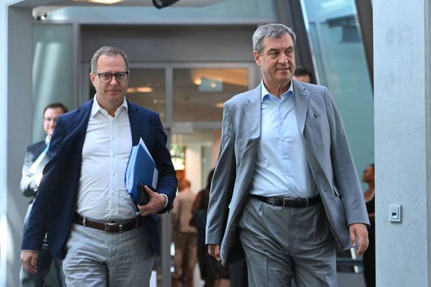 v.re:Markus SOEDER (Ministerpraesident Bayern und CSU Vorsitzender), Martin HUBER (Generalsekretaer der CSU), Pressekonferenz im Anschluss an die Vorstandssitzung des CSU Praesidiums in der CSU Landesleitung in Muenchen am 13.07.2026 *** Featuring Markus SOEDER, Minister-President of Bavaria and CSU Chairman, and Martin HUBER, Secretary General of the CSU; press conference following the meeting of the CSU Presidium at the CSU State Headquarters in Munich on July 13, 2026