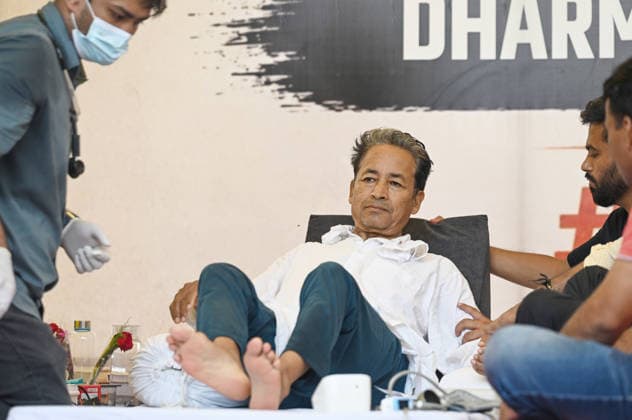 NEW DELHI, INDIA - JULY 13: Medical team conducts health checkup of activist Sonam Wangchuk as he continues his indefinite hunger strike for the sixteenth consecutive day in solidarity with the protest by Cockroach Janta Party demanding the immediate resignation of Union Education Minister Dharmendra Pradhan following paper leak irregularities during the national NEET-UG 2026 medical entrance examinations, at Janatar Mantar on July 13, 2026 in New Delhi, India. (Photo by Vipin Kumar Hindustan Times) Activist Sonam Wangchuk Continues His Indefinite Hunger Strike At Jantar Mantar For 16th Day