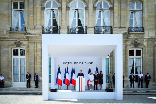Emmanuel Macron, President of the French Republic; Catherine Vautrin, Minister of the Armed Forces and Veterans Affairs; Sébastien Lecornu, Prime Minister; Alice Rufo, Minister Delegate to the Minister of the Armed Forces and Veterans Affairs Speech by Emmanuel Macron, President of the French Republic, at the reception in honor of the troops scheduled to march in the Bastille Day parade on July 14, 2026, at the Hôtel de Brienne, July 13, 2026 Eric Tschaen Pool Bestimage Speech by the President of the French Republic, Emmanuel Macron, at the reception honoring the troops scheduled to march in the Bastille Day parade on July 14, 2026, held at the Hôtel de Brienne on July 13, 2026, Paris, France  Copyright: xEricxTschaenx xPoolx xBestimagexEricxTschaenx xPoolx xBestimagex