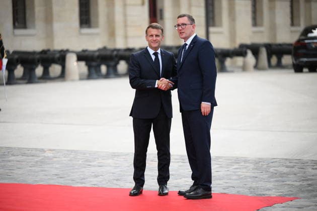 President Macron Welcomes European Leaders At The Coalition Of The Willing Summit - Paris French President Emmanuel Macron welcomes Prime Minister of Estonia, Kristen Michal ahead the Coalition Of The Willing Summit in Paris, France on July 13, 2026. Photo by Eliot Blondet ABACAPRESS.COM Paris France  Copyright: xBlondetxEliot ABACAx