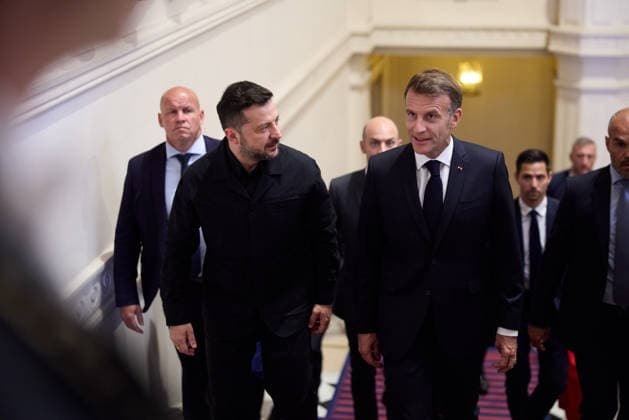 Zelenskyy meets Macron ahead of the Integrated Anti-Ballistic Missile Coalition meeting and the summit of the Coalition of the Willing President of Ukraine Volodymyr Zelenskyy meets French president Emmanuel Macron ahead of the Integrated Anti-Ballistic Missile Coalition meeting and the summit of the Coalition of the Willing in Paris, France on 13 July 2026, Credit:Office of the President of Ukraine B66 Avalon Paris, France  Copyright: xOfficexofxthexPresidentxofxUkrainex xB66x xAvalonx 1116360447