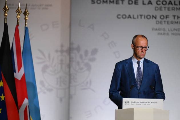 Meeting of Coalition of the Willing leaders - Press Conference - Paris German Chancellor Friedrich Merz pictured at a press conference during meeting of Coalition of the Willing leaders at the Hotel des Invalides in Paris, France on July 13 2026. Photo by Eliot Blondet ABACAPRESS.COM Paris France  Copyright: xBlondetxEliot ABACAx