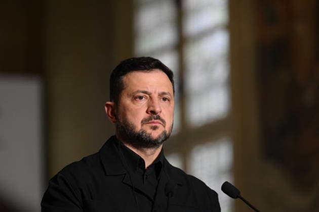 Meeting of Coalition of the Willing leaders - Press Conference - Paris Ukraine s President Volodymyr Zelensky pictured at a press conference during meeting of Coalition of the Willing leaders at the Hotel des Invalides in Paris, France on July 13 2026. Photo by Eliot Blondet ABACAPRESS.COM Paris France  Copyright: xBlondetxEliot ABACAx