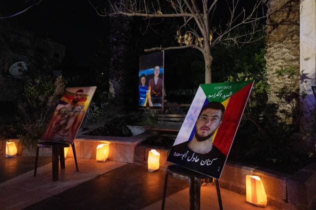 Vigil in Suwayda marks anniversary of deadly July clashes SUWAYDA, SYRIA JULY 13, 2026: Residents gather for a solidarity vigil in central Suwayda, southern Syria, marking the first anniversary of the July 2025 violence. The event featured an orchestral performance and speeches commemorating the victims, condemning the reported violations committed during the clashes and calling for unity and resilience. The violence, which erupted between armed groups before the intervention of Syria s interim government, reportedly resulted in civilian deaths, widespread destruction and the burning of dozens of villages. Suwayda Syrian Arab Republic Copyright: x xBahaaxH.xEmadx xJNAxPressx