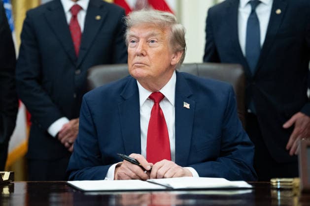 President Trump Signs An Executive Order on Utah Monuments United States President Donald J Trump during a signing ceremony in the Oval Office of the White House in Washington, DC, USA, on Monday, July 13, 2026. President Trump signed an Executive Order that modifies two Utah monuments, Grand Staircase-Escalante National Monument and Bears Ears National Monument, significantly decreasing both of their sizes. Credit: Aaron Schwartz Pool via CNP Washington District of Columbia United States  Copyright: xPool ABACAx