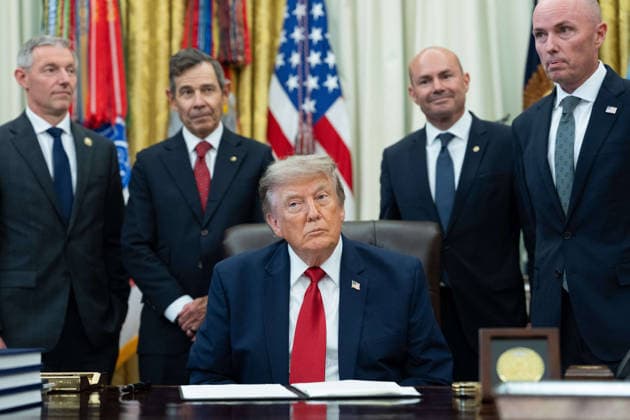 President Trump Signs An Executive Order on Utah Monuments United States President Donald J Trump during a signing ceremony in the Oval Office of the White House in Washington, DC, USA, on Monday, July 13, 2026. President Trump signed an Executive Order that modifies two Utah monuments, Grand Staircase-Escalante National Monument and Bears Ears National Monument, significantly decreasing both of their sizes. Credit: Aaron Schwartz Pool via CNP Washington District of Columbia United States  Copyright: xPool ABACAx