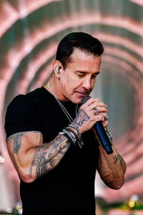 Creed Closes out Rockin Thunder Edmonton in True Rock Style in Canada - 12 Jul 2026 Scott Stapp, Lead singer for Creed performs at Rockin Thunder in Edmonton. Edmonton Canada Copyright: xRonxPalmerx xSOPAxImagesx 2026_07_12Creed850524_1