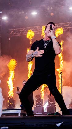 Creed Closes out Rockin Thunder Edmonton in True Rock Style in Canada - 12 Jul 2026 Scott Stapp, Lead singer for Creed performs at Rockin Thunder in Edmonton. Edmonton Canada Copyright: xRonxPalmerx xSOPAxImagesx 2026_07_12Creed851754