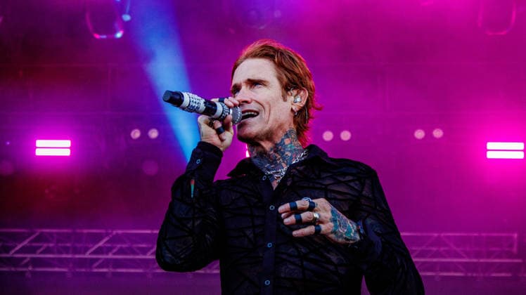 California Based Buck Cherry rocks the Rockin Thunder Edmonton stage - 12 Jul 2026 Josh Todd from California hard rock band Buck Cherry performs at Rockin Thunder in Edmonton. Edmonton Canada Copyright: xRonxPalmerx xSOPAxImagesx 2026_07_12BuckCherry851356