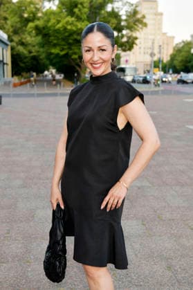 Tülin Sezgin bei der Premiere des Dokumentarfilms Was haben wir gelacht im Kino International. Berlin, 13.07.2026 *** Tülin Sezgin at the premiere of the documentary *What a Laugh* at the Kino International in Berlin, July 13, 2026 Foto:xM.xBehrensx xFuturexImagex gelacht_berlin_6712