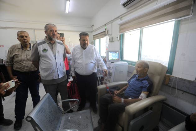 Kidney patients receive dialysis at al-Shifa Hospital in Gaza City Palestinian patients with chronic kidney failure receive dialysis treatment in the nephrology department at al-Shifa Hospital in Gaza City on July 14, 2026. Dialysis sessions have been reduced in duration and frequency due to shortages of fuel and medical supplies and the continued strain on the healthcare system. Doctors and health officials say the reduction in dialysis treatment threatens the lives of patients who depend on regular sessions to survive. Photo by Bilal Osama apaimages Gaza city Gaza Strip Palestinian Territory 140726_Gaza_BO_00(2) Copyright: xapaimagesxBilalxOsamax xapaimagesx