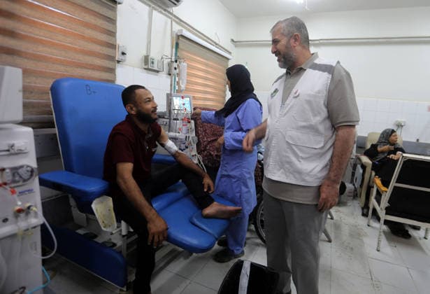 Kidney patients receive dialysis at al-Shifa Hospital in Gaza City Palestinian patients with chronic kidney failure receive dialysis treatment in the nephrology department at al-Shifa Hospital in Gaza City on July 14, 2026. Dialysis sessions have been reduced in duration and frequency due to shortages of fuel and medical supplies and the continued strain on the healthcare system. Doctors and health officials say the reduction in dialysis treatment threatens the lives of patients who depend on regular sessions to survive. Photo by Bilal Osama apaimages Gaza city Gaza Strip Palestinian Territory 140726_Gaza_BO_00(5) Copyright: xapaimagesxBilalxOsamax xapaimagesx