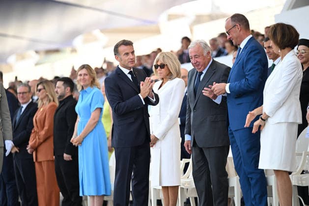 President Emmanuel Macron, Brigitte Macron, and officials at the July 14 military ceremony in Paris Jeanne Accorsini Pool Bestimage French President Emmanuel Macron, his wife Brigitte Macron, British Prime Minister Keir Starmer, Ukrainian First Lady Olena Zelenska, Ukrainian President Volodymyr Zelenskyy, French Prime Minister Sébastien Lecornu, German Chancellor Friedrich Merz, and President of the French Senate Gérard Larcher attend the annual Bastille Day military parade at the Place de la Concorde in Paris, France on July 14, 2026 ACCORSINIJEANNE accorsini0158 Credit Jeanne Accorsini SIPA 2607141141 Paris, France  Copyright: xJeannexAccorsinix xPoolx xBestimagexJeannexAccorsinix xPoolx xBestimagex