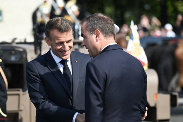 President Emmanuel Macron, Brigitte Macron, and officials at the July 14 military ceremony in Paris Jeanne Accorsini Pool Bestimage French Prime Minister Sébastien Lecornu welcomes French President Emmanuel Macron upon his arrival for the annual Bastille Day military parade at the Place de la Concorde in Paris, France, on July 14, 2026 ACCORSINIJEANNE accorsini0140 Credit Jeanne Accorsini SIPA 2607141140 Paris France  Copyright: xJeannexAccorsinix xPoolx xBestimagexJeannexAccorsinix xPoolx xBestimagex