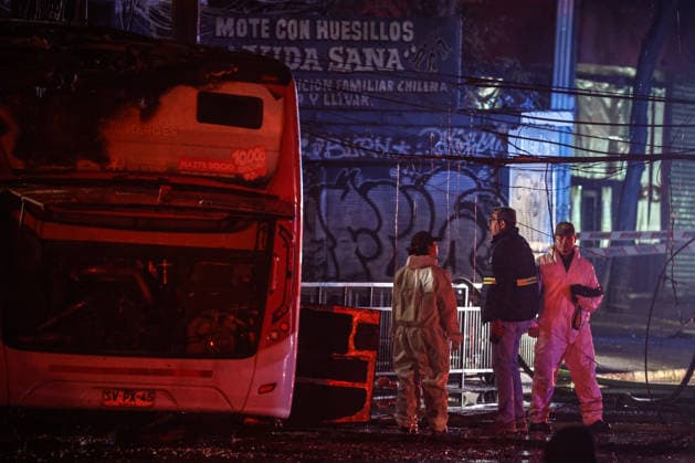 Santiago, July 14, 2026: A traffic accident involving a Red Eléctrico bus and a private vehicle at the corner of Santa Rosa and Franklin in the city of Santiago caused a fire in commercial establishments at that intersection. Diego Martin Aton Chile, Aton 1172286 jpeg  Copyright: DIEGOxMARTIN ATONxCHILE