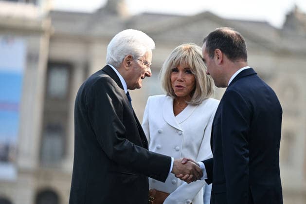 Bastille Day Parade - Place de la Concorde - Paris French Prime Minister Sebastien Lecornu and Brigitte Macron, wife of French President Emmanuel Macron, welcome taly s President Sergio Mattarella upon his arrival for the annual Bastille Day military parade on the Place de la Concorde in Paris, France, on July 14, 2026. Photo by Jeanne Accorsini Pool ABACAPRESS.COM Paris France  Copyright: xAccorsinixJeanne Pool ABACAx