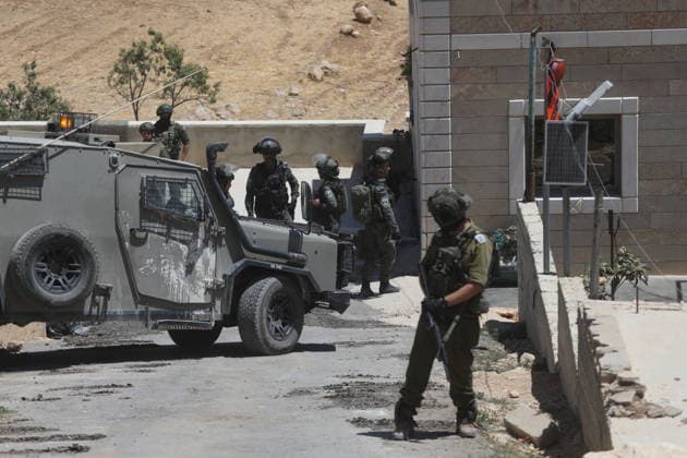 Israeli forces demolish Palestinian home in southern West Bank Israeli army vehicles demolish the home of Palestinian Osama Masaaf in the village of al-Deirat, east of Yatta, south of Hebron in the occupied West Bank, on July 14, 2026. Witnesses said the demolition took place during an Israeli military operation accompanied by heightened security measures. They added that Israeli forces used pepper spray to disperse Palestinians gathered at the scene, causing several people to sustain minor injuries. Photo by Mamoun Wazwaz apaimages Hebron West Bank Palestinian Territory 140726_Hebron_MW_00(42) Copyright: xapaimagesxMamounxWazwazx xapaimagesx