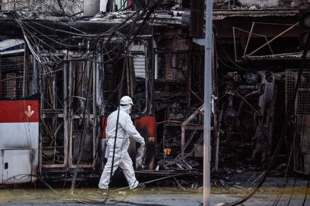 Santiago, July 14, 2026 A traffic accident involving a Red Eléctrico bus and a private vehicle at the corner of Santa Rosa and Franklin in the city of Santiago caused a fire in commercial establishments at that intersection. Diego Martin Aton Chile, Aton 1172299 jpeg  Copyright: DIEGOxMARTIN ATONxCHILE