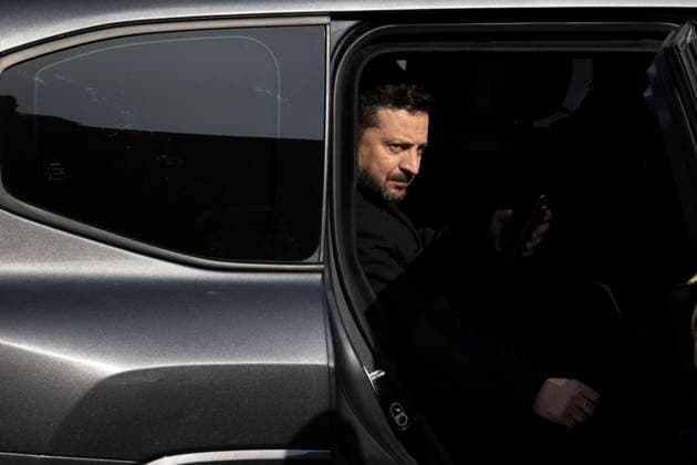Bastille Day Parade - Place de la Concorde - Paris Volodymyr Zelensky during the annual Bastille Day military parade on the Champs-Elysees Avenue in Paris on July 14, 2026. Photo by Eliot Blondet ABACAPRESS.COM Paris France France  Copyright: xBlondetxEliot ABACAx